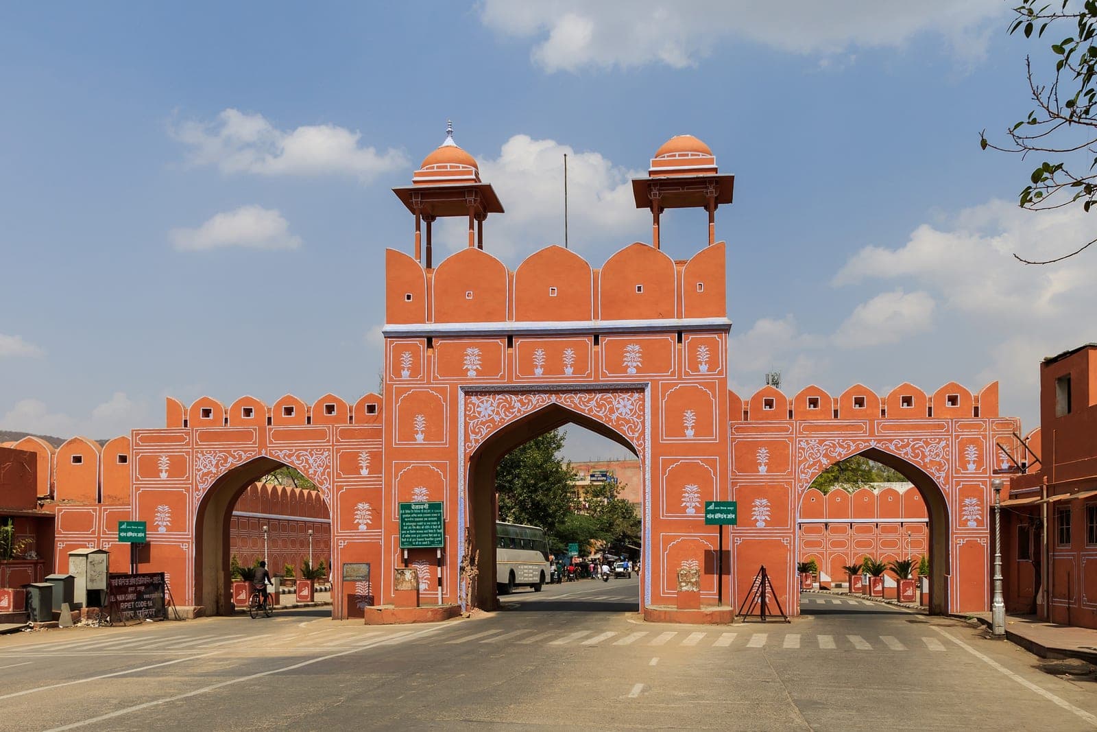 Gates of old Jaipur City:Zorawar Singh Gate